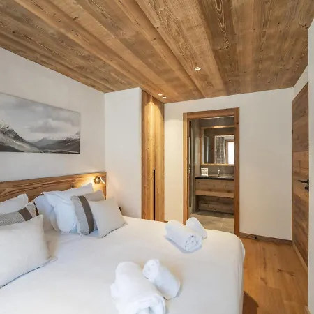 Familial Avec Piscine Et Animaux Admis Proche Pistes - Fr-1-568-37 Chalet