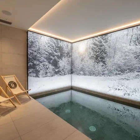 Familial Avec Piscine Et Animaux Admis Proche Pistes *